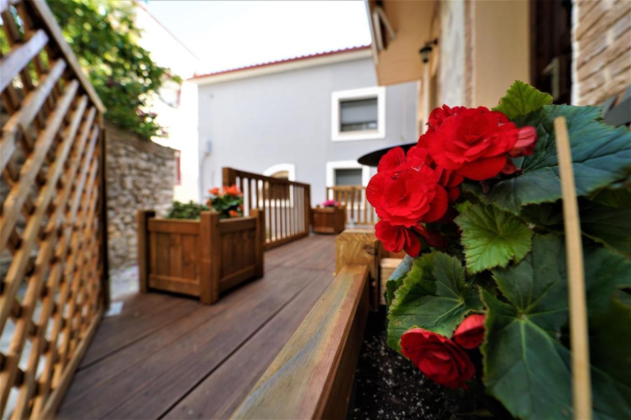 Hotel Tourist Parga Exteriér fotografie